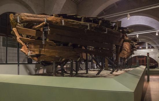 Il traghetto di Babbo Natale al Museo delle Navi Antiche