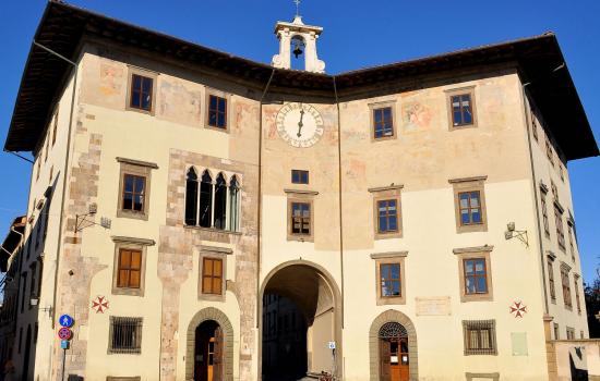 Piazza dei Cavalieri: Palazzo dell’Orologio