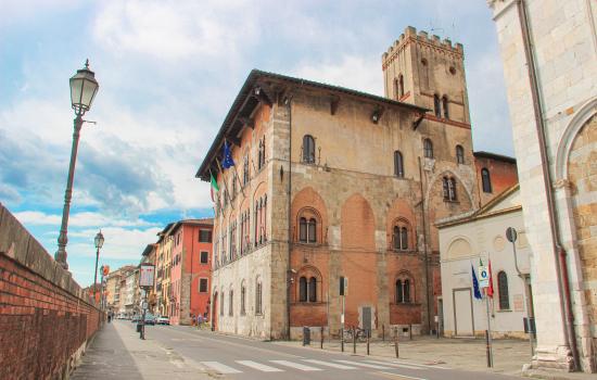 Palazzo Vecchio de’ Medici / Prefectura