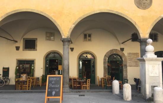 Piazza delle Vettovaglie