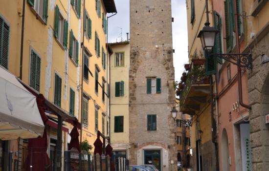 Campano - Torre del Campano e altri edifici medievali (L. Corevi, Comune di Pisa)