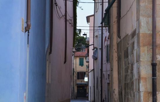 Via delle Belle Donne