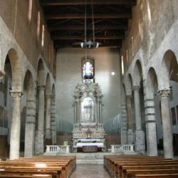 San Michele In Borgo Interno 01