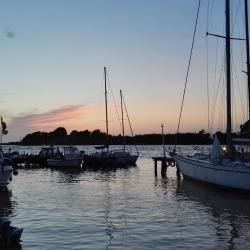 Tramonto sulla foce dell'Arno (L. Corevi, Comune di Pisa)